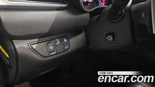 Genesis G70 2018 — Photo 8/33