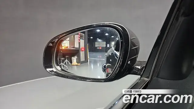 Genesis G70 2018 — Photo 30/33