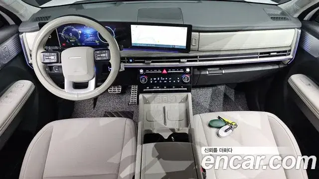 Hyundai Santa Fe 2025 — ფოტო 7/20