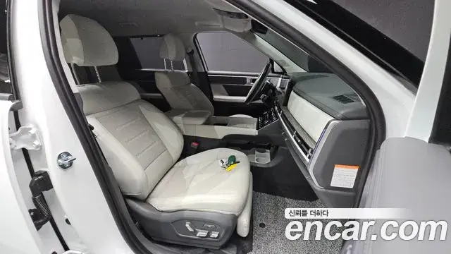 Hyundai Santa Fe 2025 — ფოტო 12/20