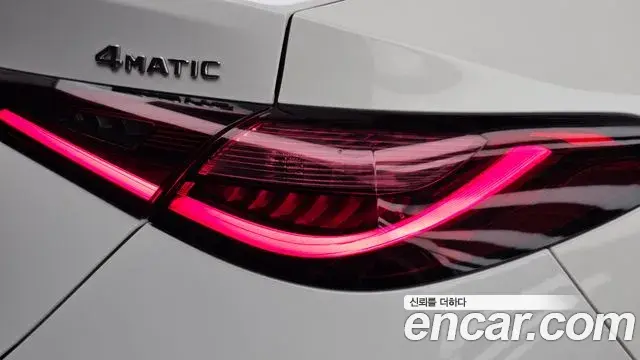Mercedes-Benz GLC-Class 2024 — Photo 16/33