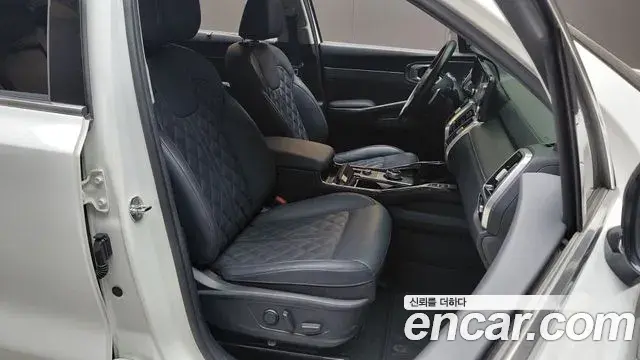 Kia Sorento 2021 — Photo 12/20