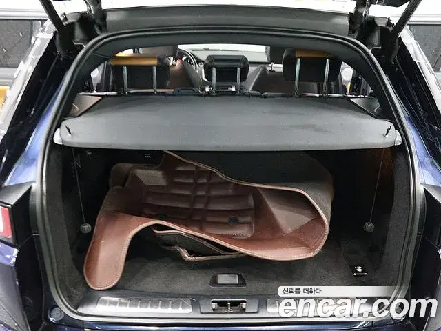 Land Rover Range Rover Evoque 2018 — Şəkil 19/20