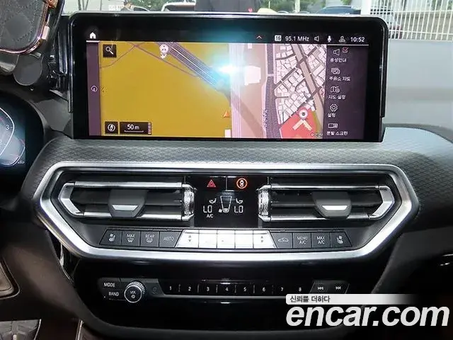 BMW X4 2022 — Фото 16/20