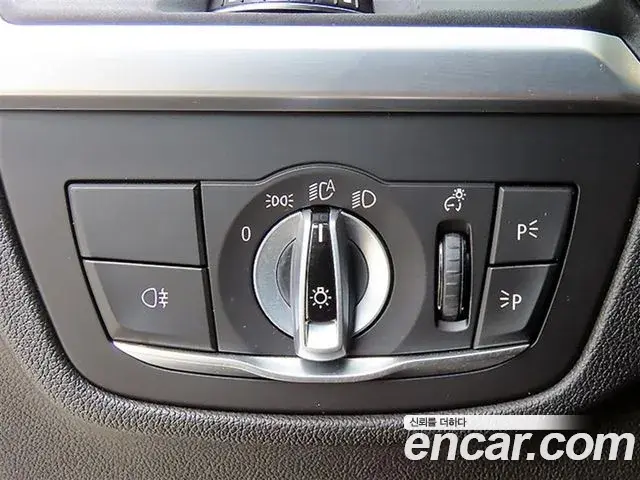 BMW X4 2022 — Фото 17/20