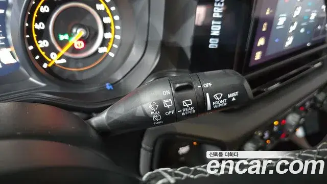 Jeep Wrangler 2025 — Photo 17/30