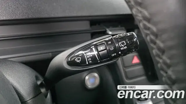 Hyundai Staria 2021 — Şəkil 26/30