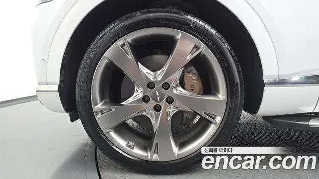 Genesis GV80 2023 — Photo 5/20