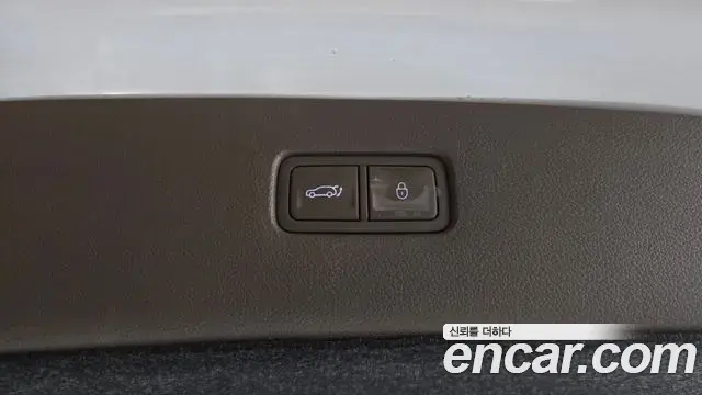 Genesis GV80 2023 — Photo 6/20