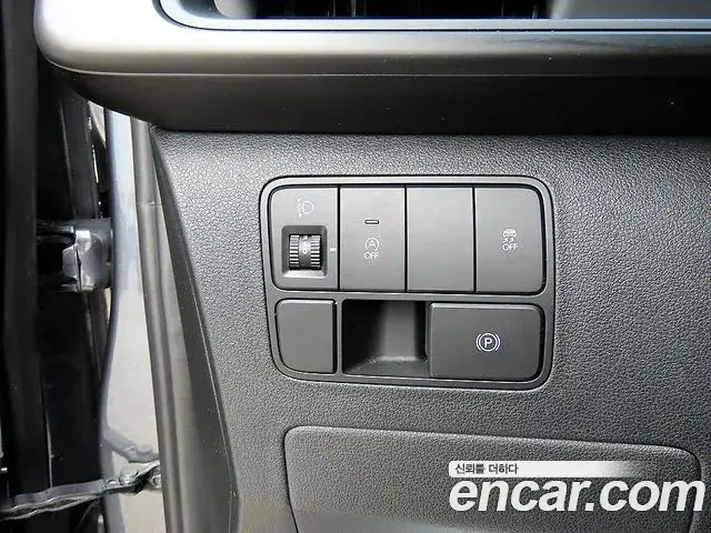 Hyundai Staria 2022 — Photo 11/20
