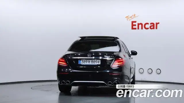 Mercedes-Benz E-Class 2020 — Şəkil 22/36