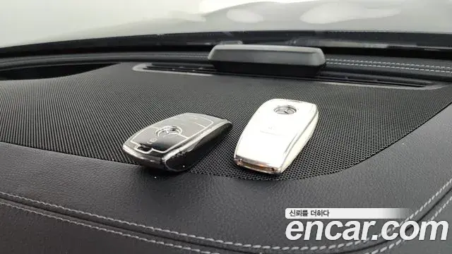 Mercedes-Benz E-Class 2020 — Şəkil 26/36