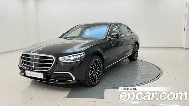 Mercedes-Benz S-Class 2025 — Фото 1/20