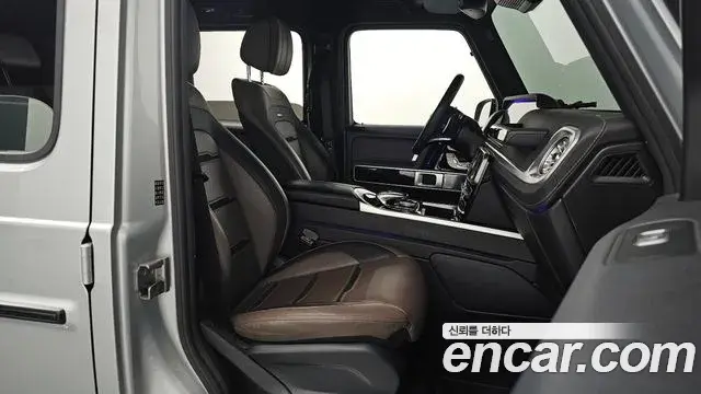 Mercedes-Benz G-Class 2021 — Фото 10/20