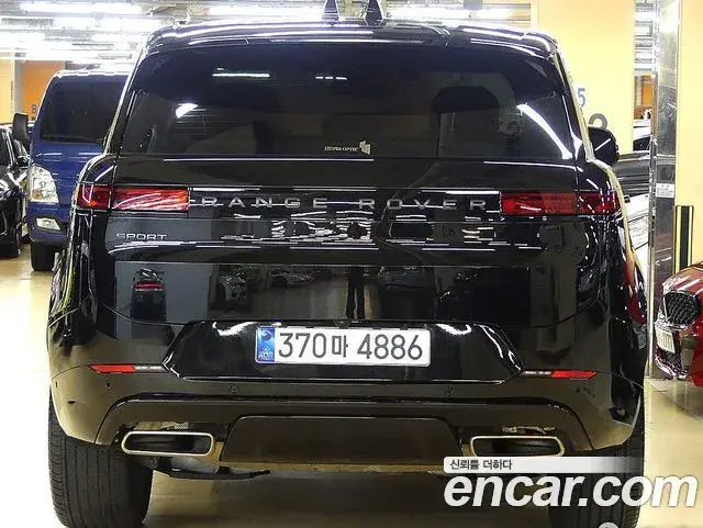 Land Rover Range Rover Sport 2025 — Photo 11/20