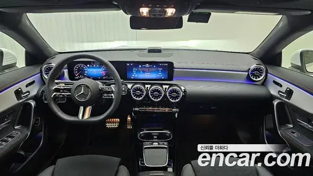 Mercedes-Benz CLA-Class 2026 — Photo 6/20