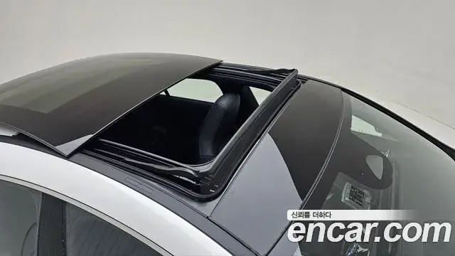 Mercedes-Benz CLA-Class 2026 — Photo 12/20