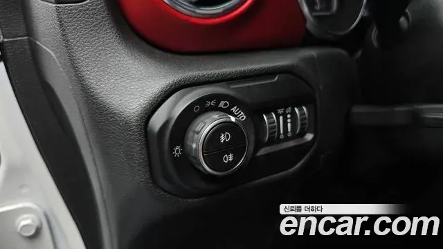 Jeep Wrangler 2021 — ფოტო 3/34