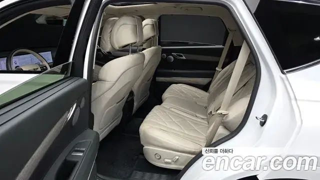 Genesis GV80 2024 — Photo 26/36