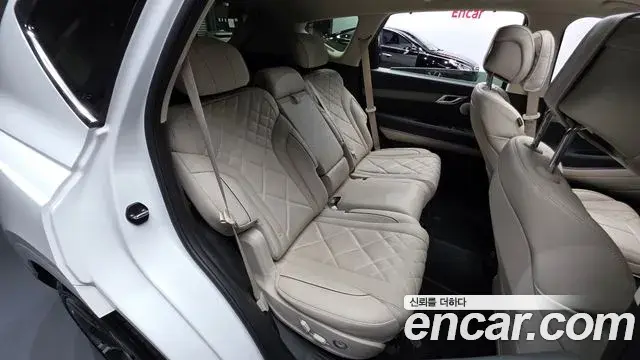 Genesis GV80 2024 — Photo 18/36
