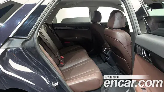 Hyundai Grandeur 2023 — Photo 12/20