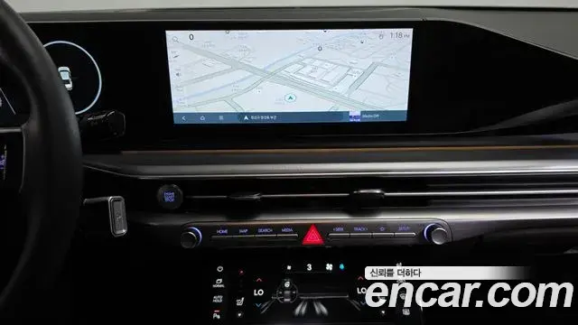 Hyundai Grandeur 2023 — Photo 14/20