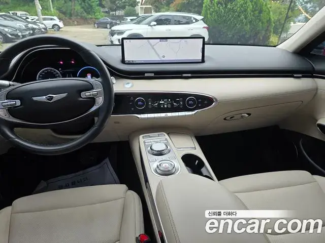 Genesis GV70 2021 — Photo 16/20