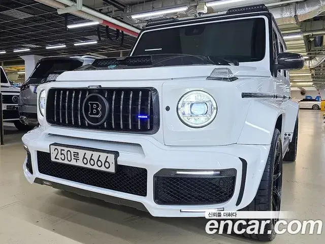 Mercedes-Benz G-Class 2022 — Фото 3/20
