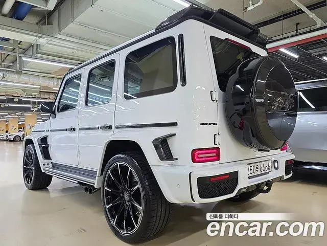 Mercedes-Benz G-Class 2022 — Фото 5/20