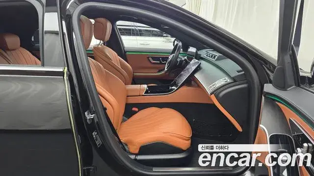 Mercedes-Benz S-Class 2022 — Фото 11/20