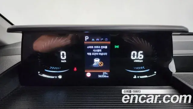 Hyundai Staria 2024 — Фото 8/20
