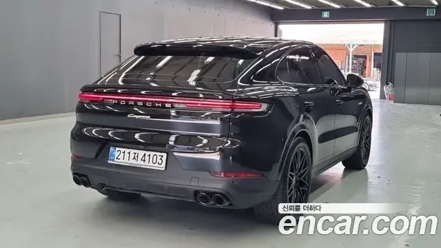 Porsche Cayenne 2026 — Photo 13/18