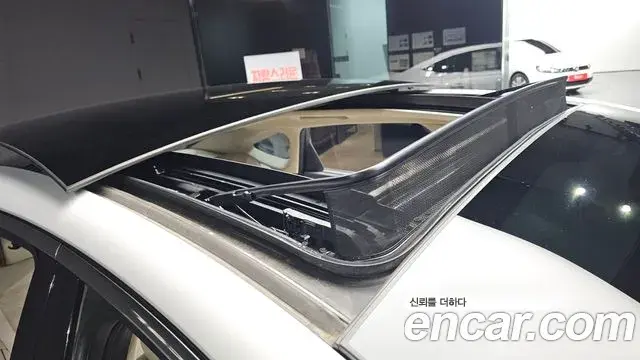 Genesis G80 2022 — ფოტო 16/34