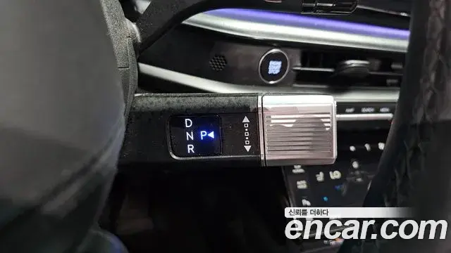 Hyundai Grandeur 2023 — Фото 9/20