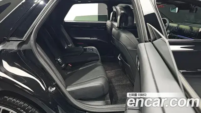 Hyundai Grandeur 2023 — Фото 11/20