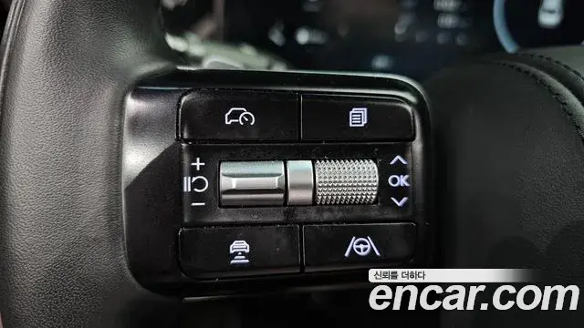 Hyundai Grandeur Hybrid 2023 — Photo 14/40