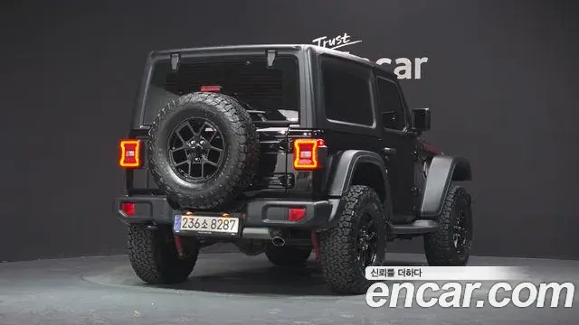 Jeep Wrangler 2024 — Şəkil 4/32