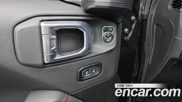 Jeep Wrangler 2024 — Şəkil 5/32