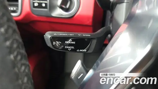 Porsche Cayenne 2019 — Şəkil 26/31