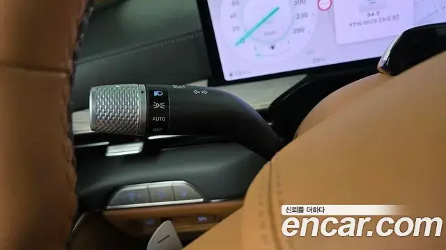 Genesis GV80 2024 — ფოტო 19/35