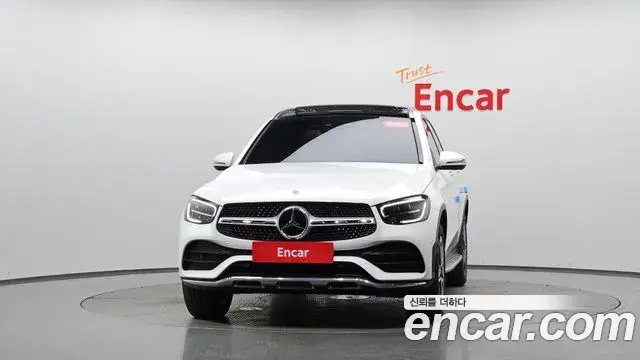 Mercedes-Benz GLC-Class 2022 — Photo 22/34