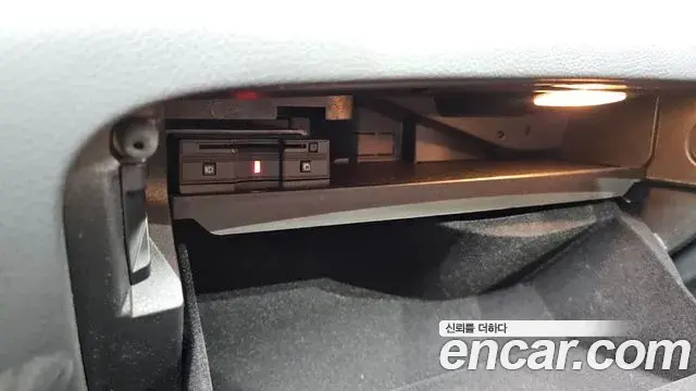 Mercedes-Benz GLC-Class 2022 — Photo 16/34