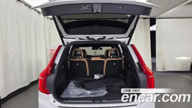 Volvo XC90 2022 — Фото 20/20
