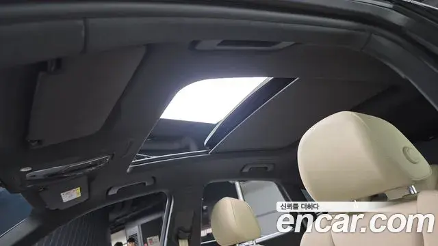 Audi Q5 2022 — Photo 9/37