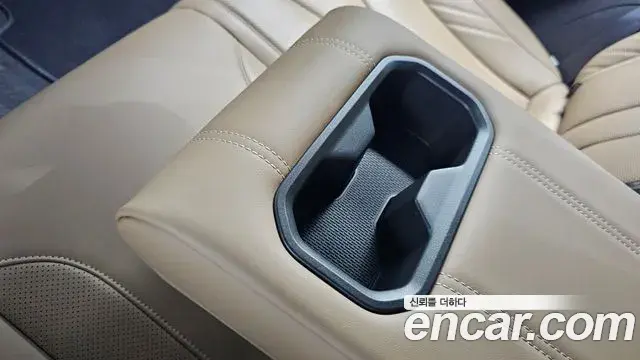 Renault Samsung Grand Koleos 2025 — Photo 26/33