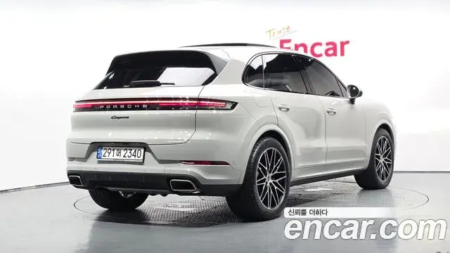 Porsche Cayenne 2024 — Photo 11/39