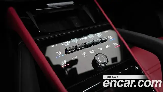 Porsche Cayenne 2024 — Photo 15/39