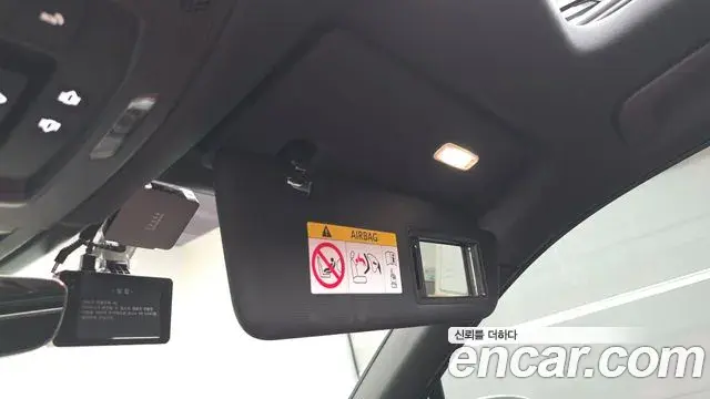 Porsche Cayenne 2024 — Photo 21/39