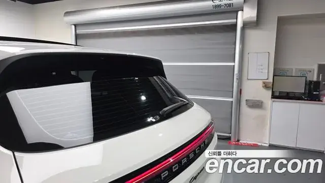 Porsche Cayenne 2024 — Photo 9/39