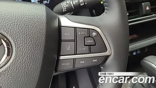 Toyota Highlander 2025 — ფოტო 12/20